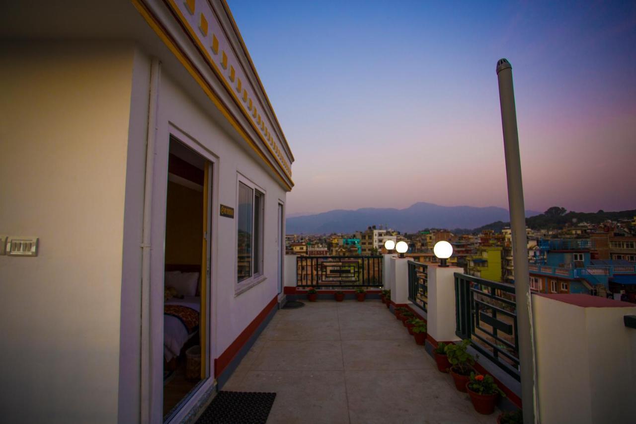 Blue Mountain Home Stay Kathmandu Ngoại thất bức ảnh